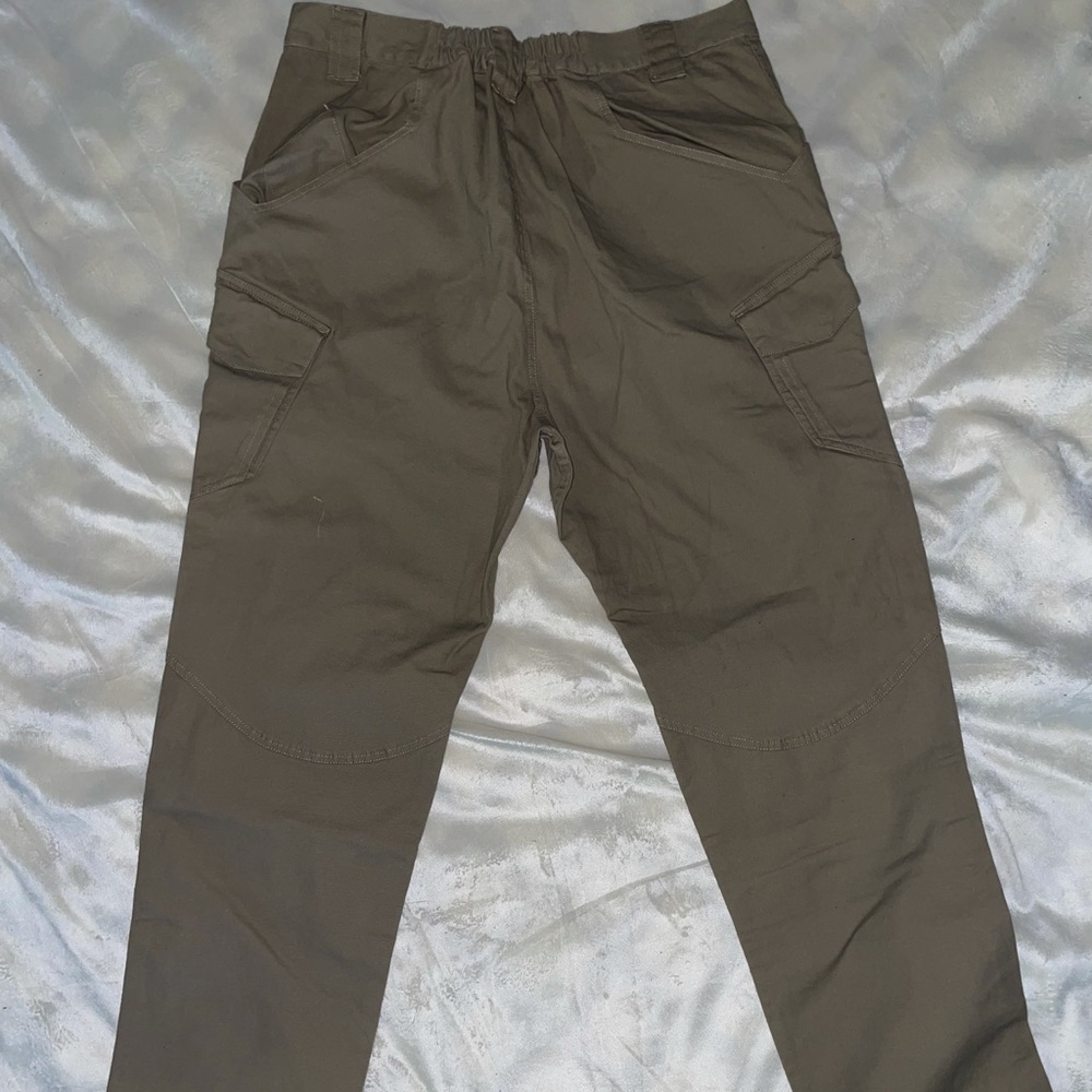 Men’s cargo pants